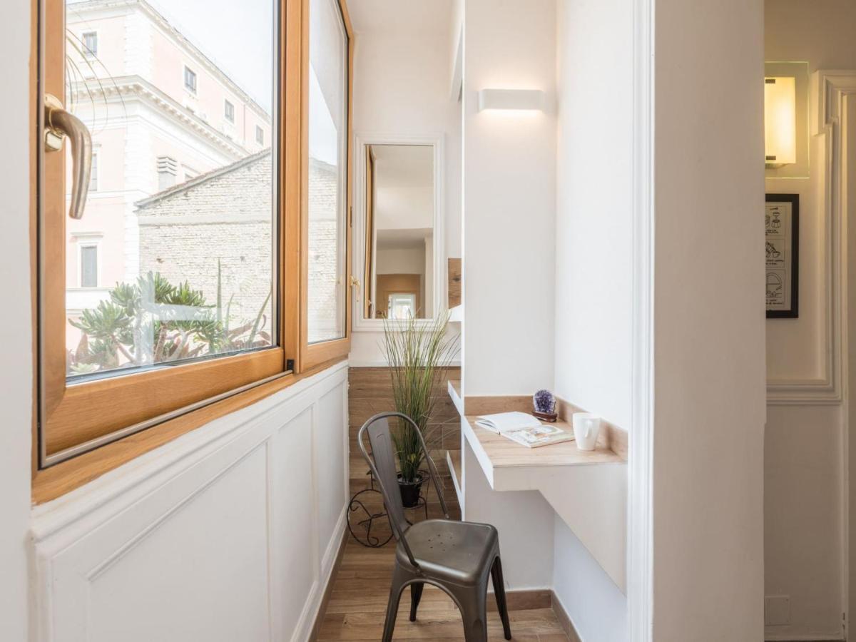 The Best Rent - Elegant Three-Bedroom Apartment A Few Steps From Fontana Di Trevi Exterior photo