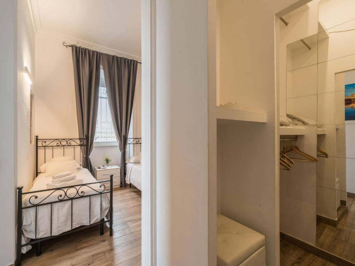 The Best Rent - Elegant Three-Bedroom Apartment A Few Steps From Fontana Di Trevi Exterior photo